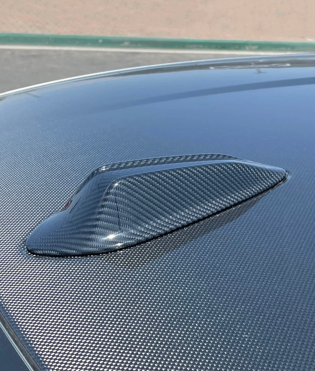G8X LCI Carbon Fiber Roof Antenna