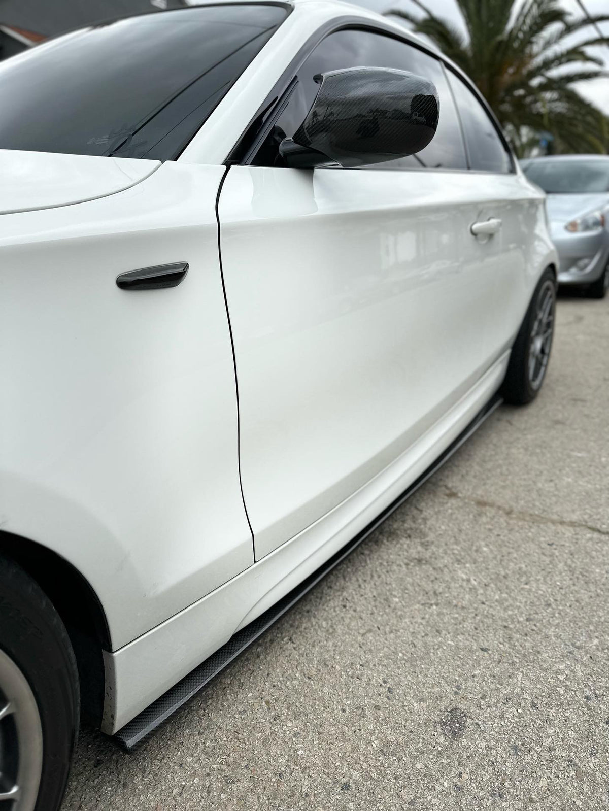 E82 Carbon Fiber Side Skirt Extensions